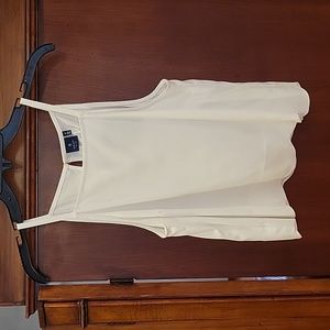 KAARI BLUE | White Square Neck Scalloped Hem 100% Lyocell Top NWT - size S